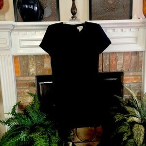 Elegant Black Short Sleeve Dress